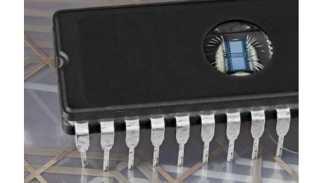 EPROM vs EEPROM, princípios de funcionamento, diferenças e aplicações