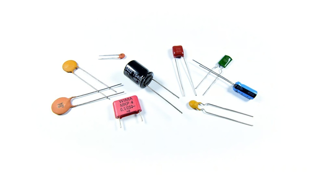 Capacitors Explained: Types, Working, and Applications Guide