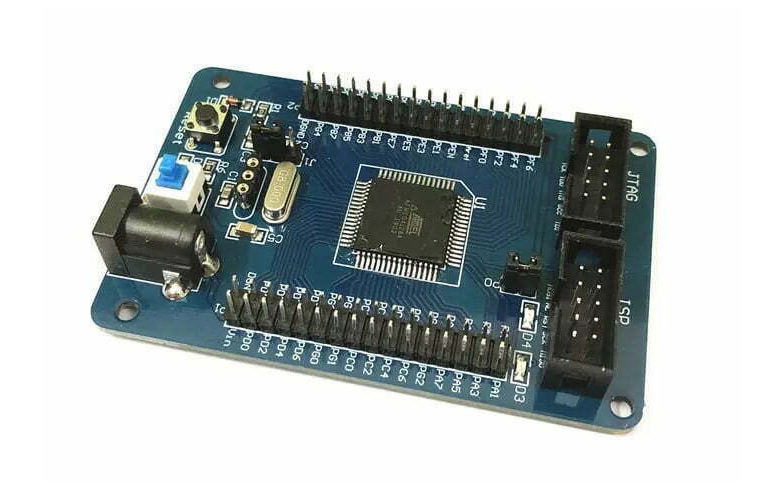  Advantages of AVR Microcontrollers